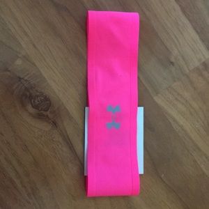 BRAND NEW! Under Armour headband